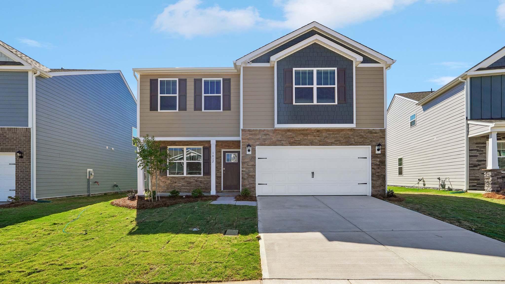 1624 Secrest Commons Drive exterior