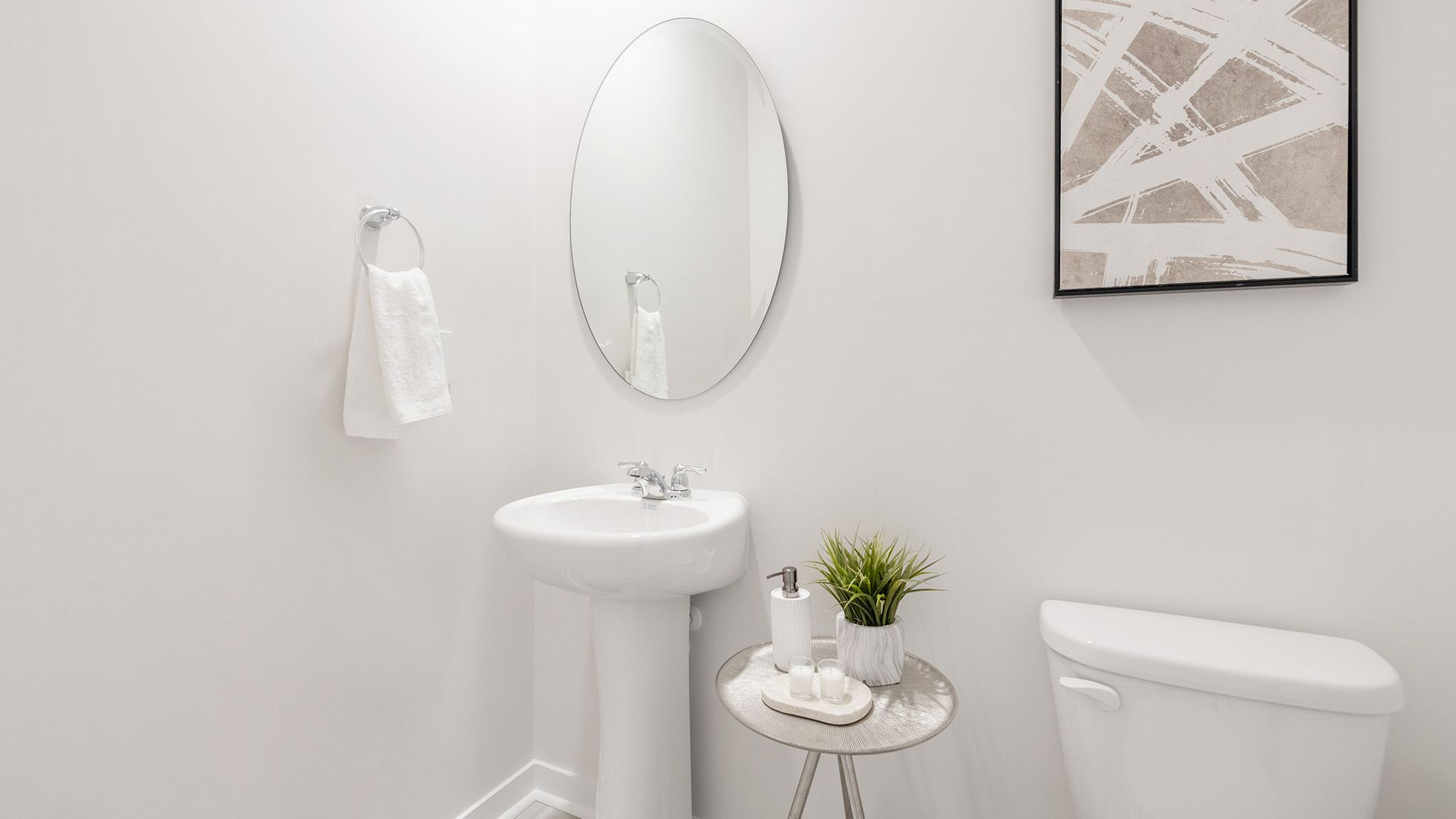 powder bathroo,
