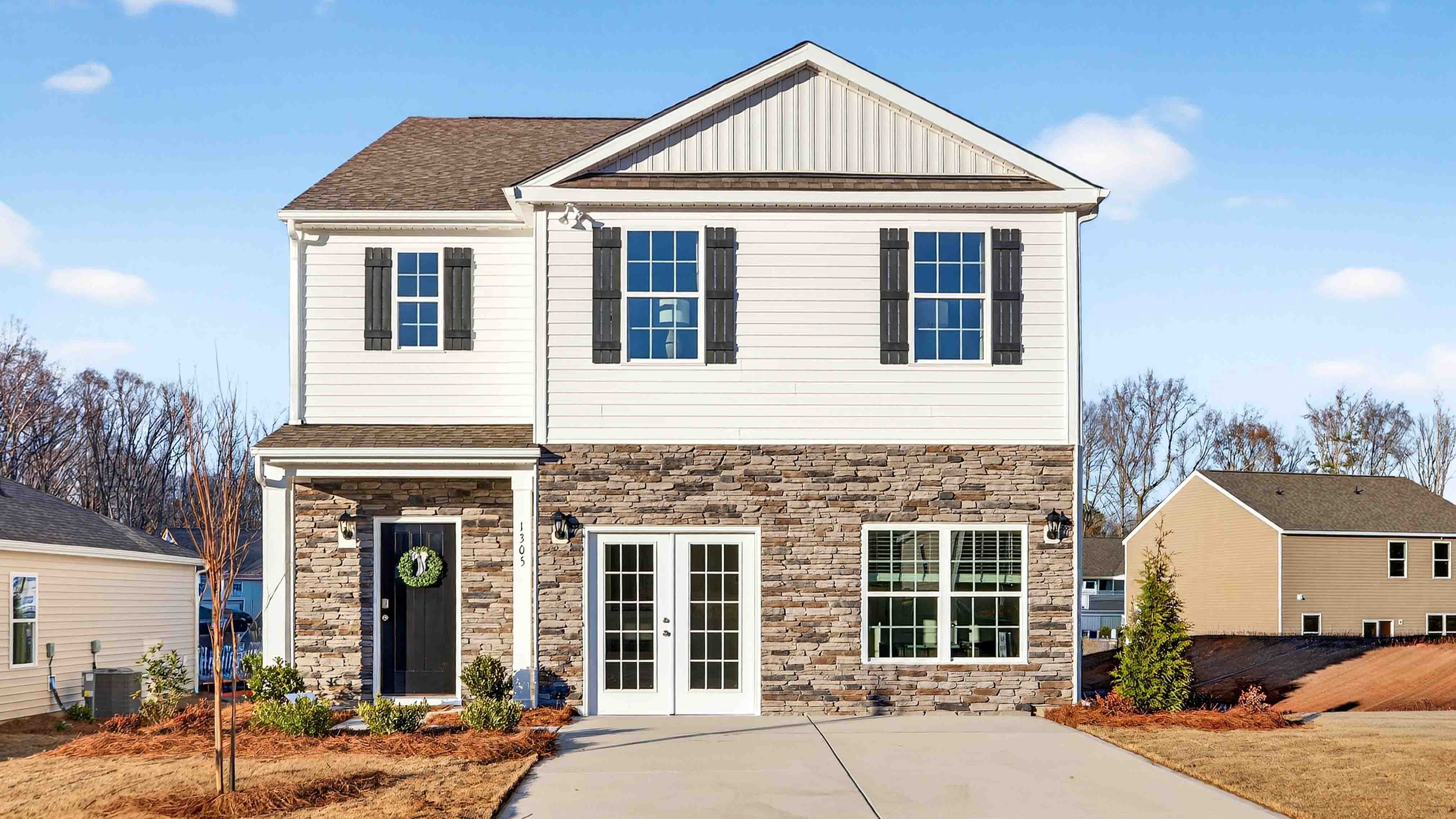 Robie J Front Exterior