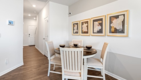 Dining area in the kitchen.