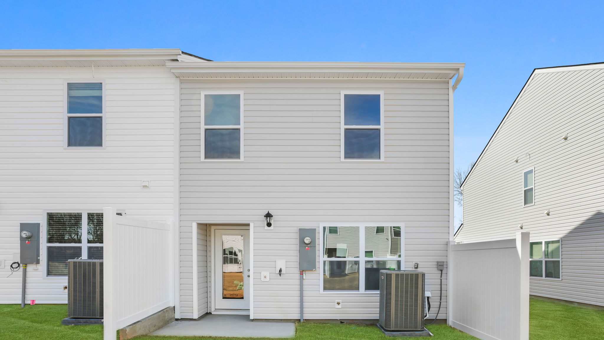 Back exterior view of the Pearson.