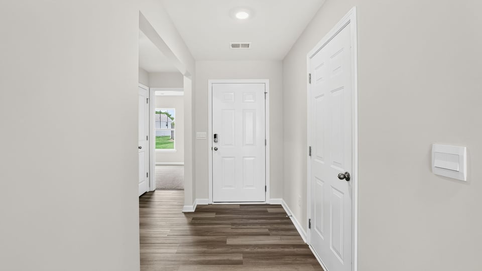 Foyer to kitchen.