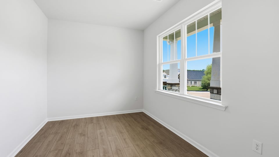 Flex room with window.