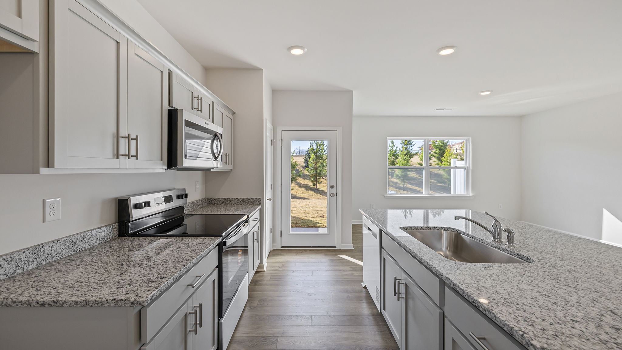 Plenty of counterspace.