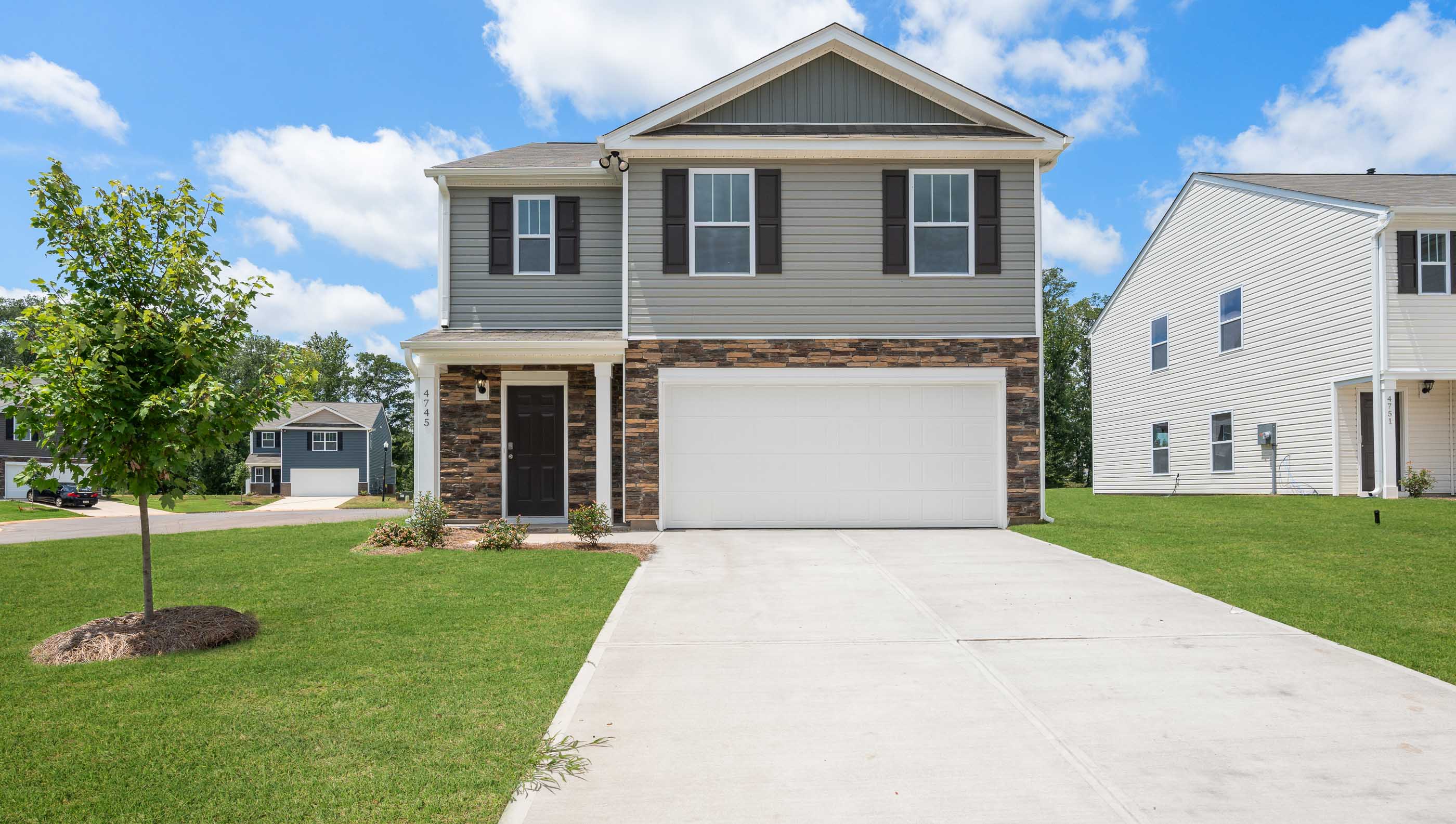Front exterior of the Robie.