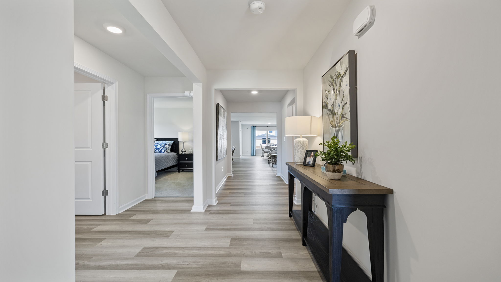 Foyer to kitchen.