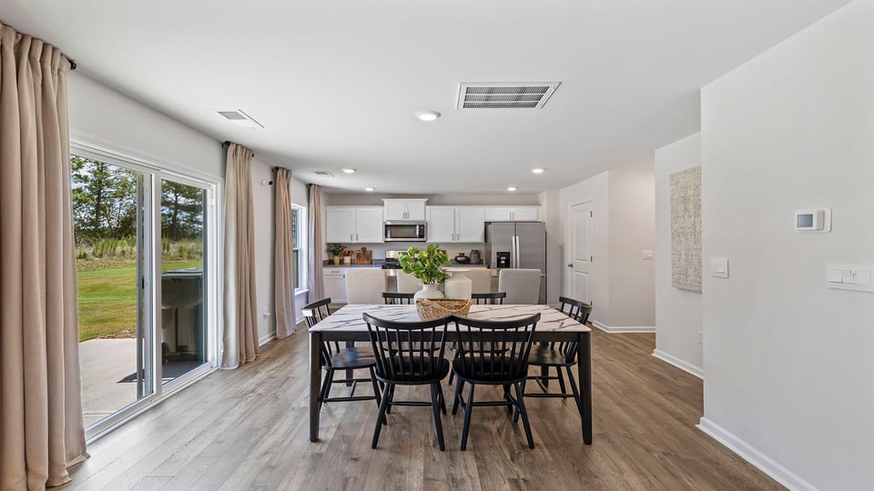 Dining area in the kitchen.