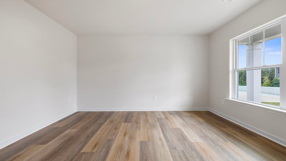 Flex room with windows.