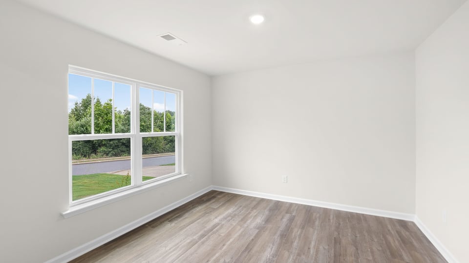 Flex room with window.
