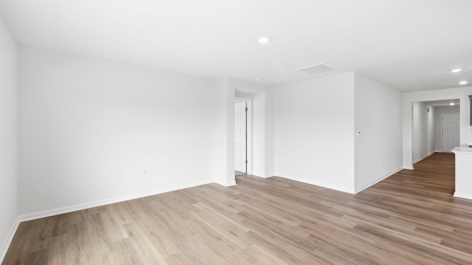 Livingroom with windows.