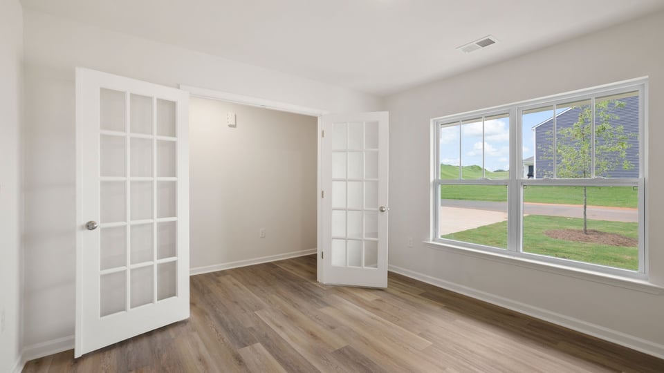 Flex room with windows.