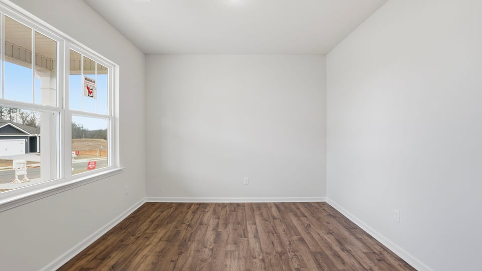 Flex room with windows.