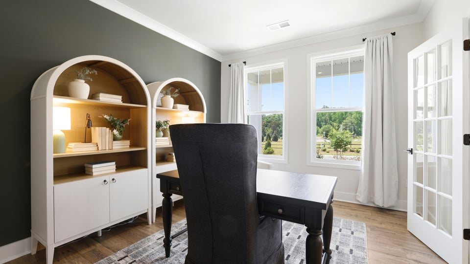 Flex room with windows.