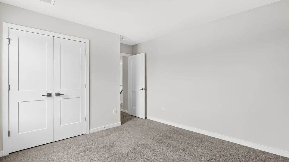 Flex room with window.