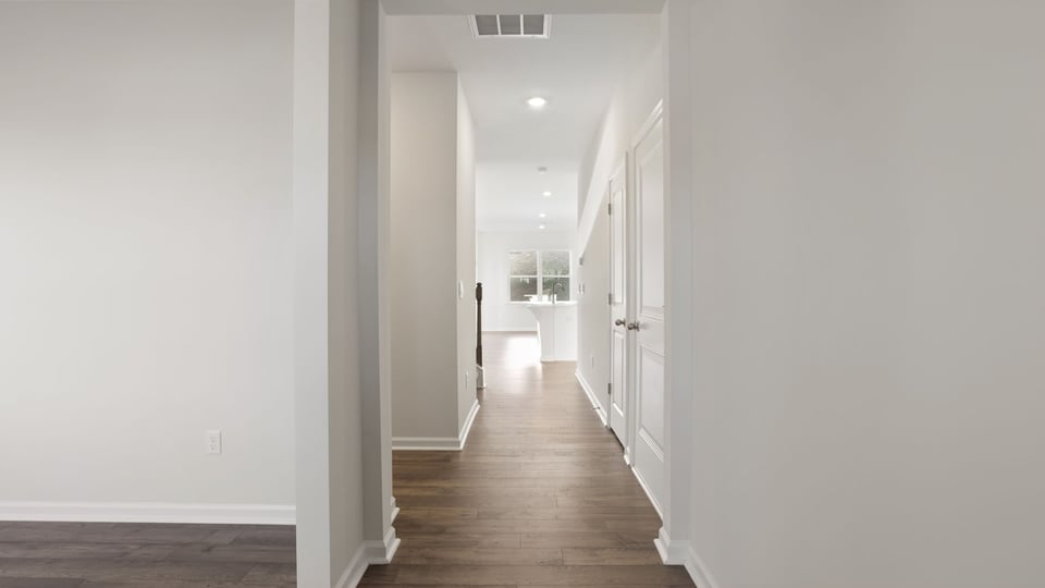 Foyer to kitchen.