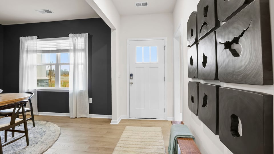 Flex room with windows.