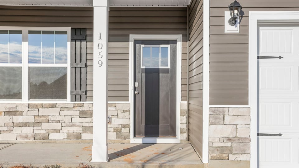 Front exterior of the Salem.