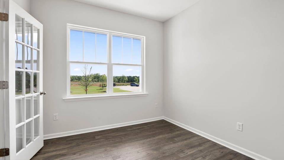 Flex room with windows.