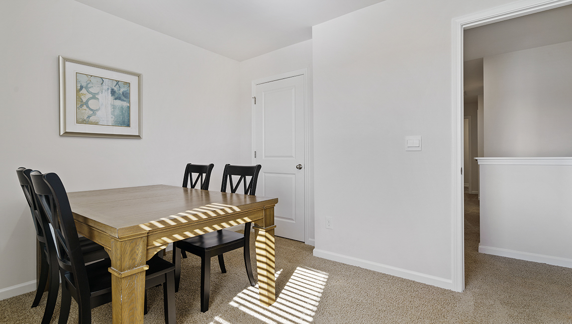 Bedroom used as flex room.