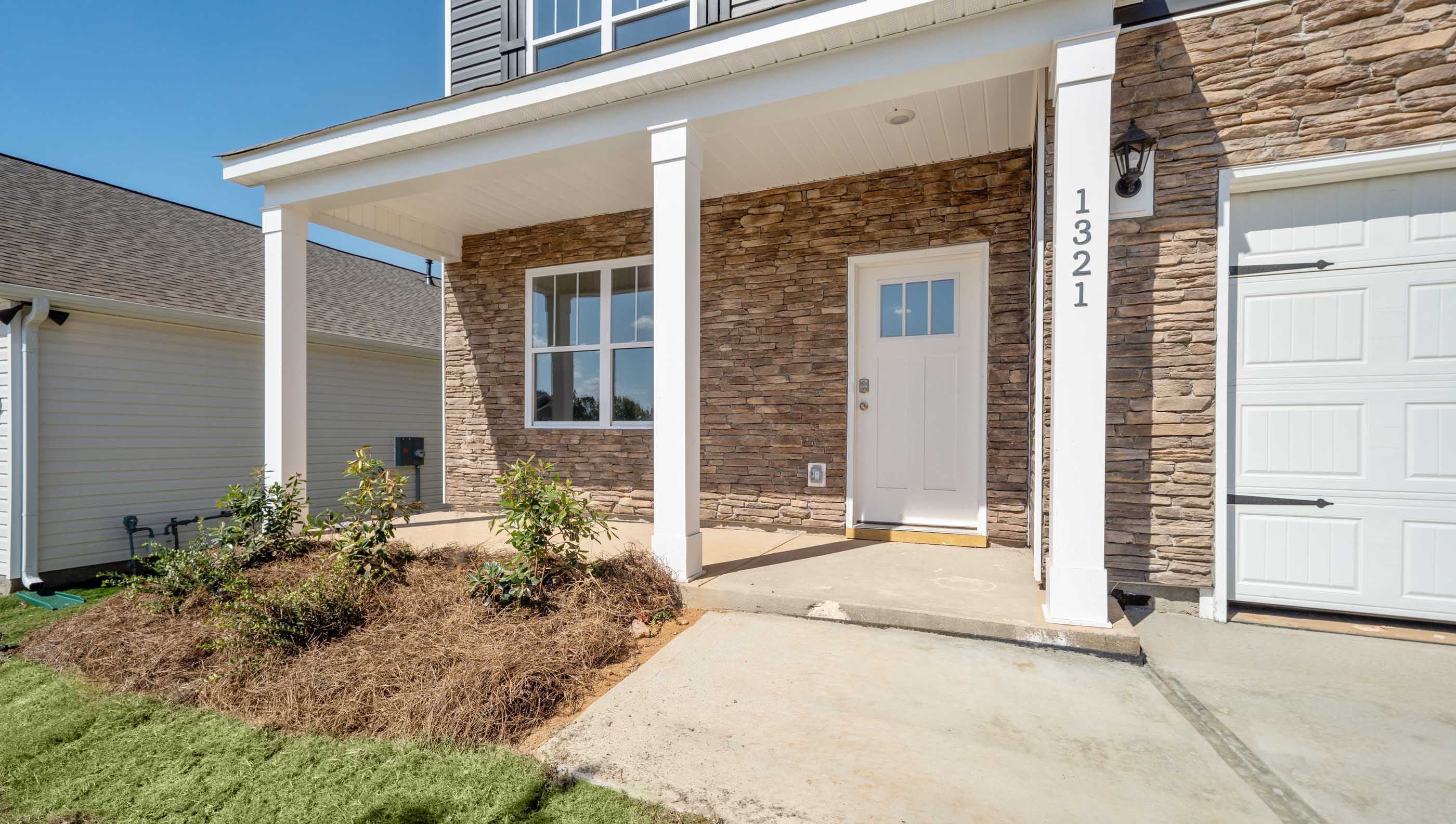 Exterior Front of home.