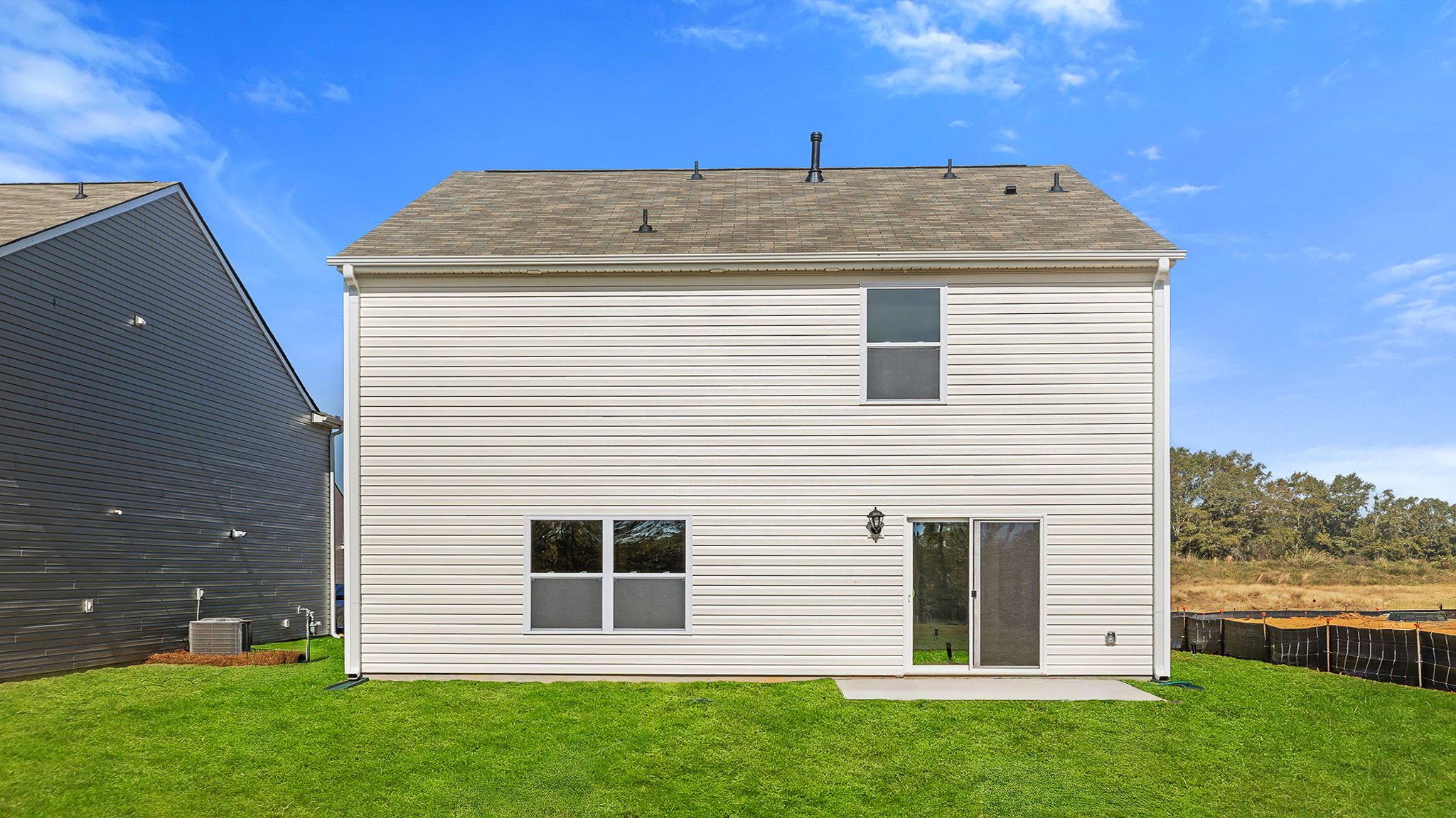 Back exterior of the Elston.