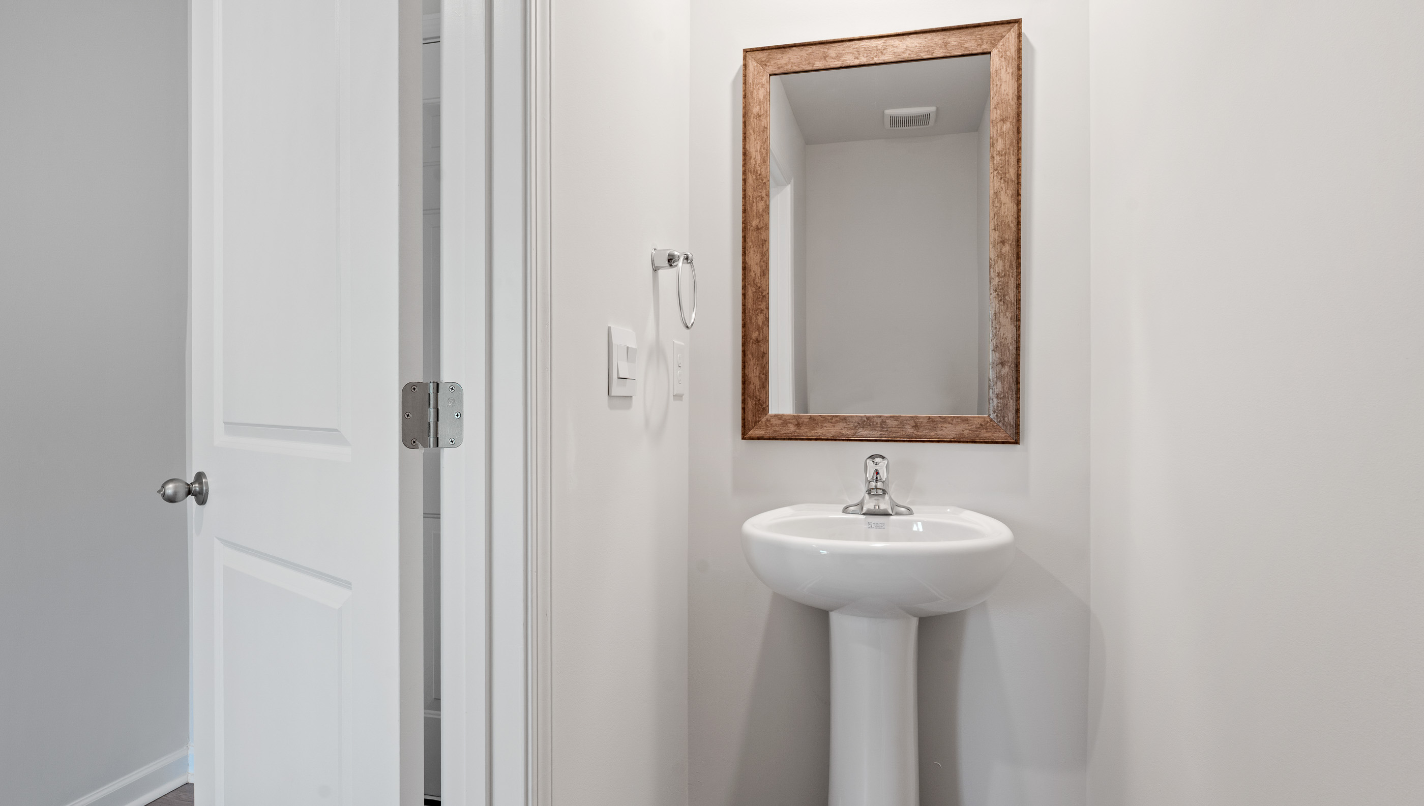 Half bathroom with sink.