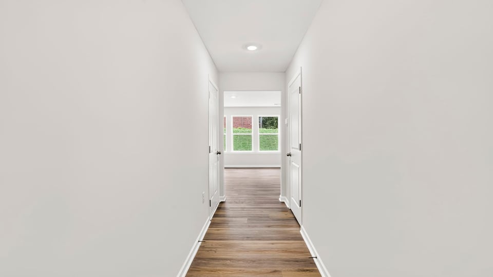 Foyer to kitchen.