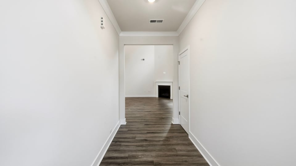 Foyer to kitchen.