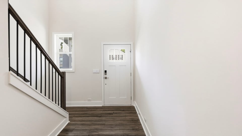Foyer to kitchen.