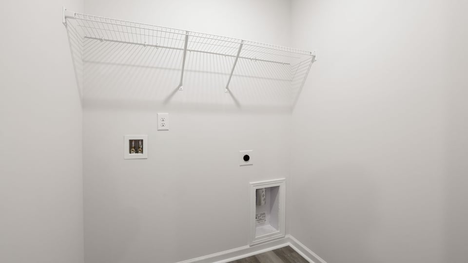 Walk in laundry room.