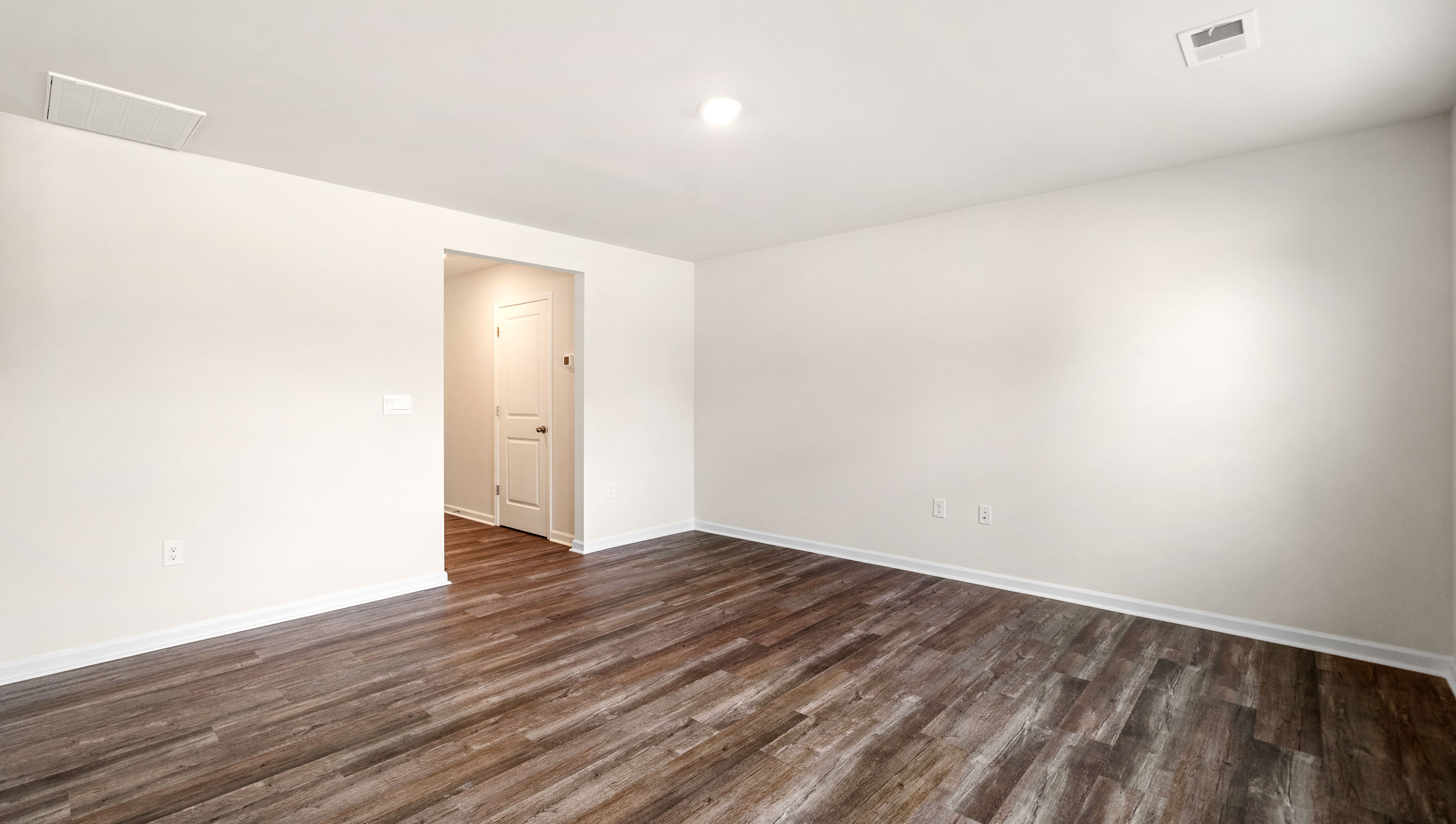 Livingroom with large backyard.