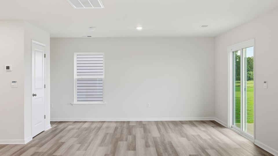 Dining area in the kitchen.