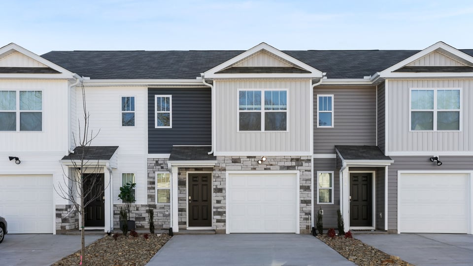 3443 Hunters Brook Drive exterior
