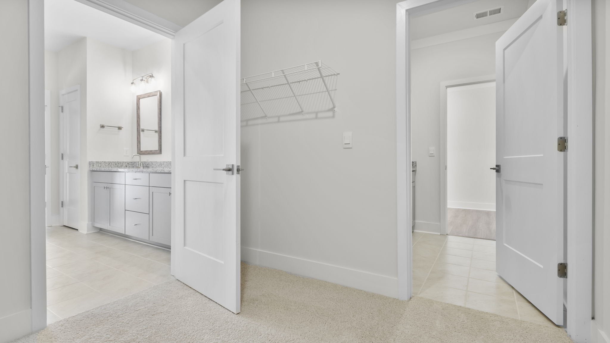 Hallway to bedrooms.