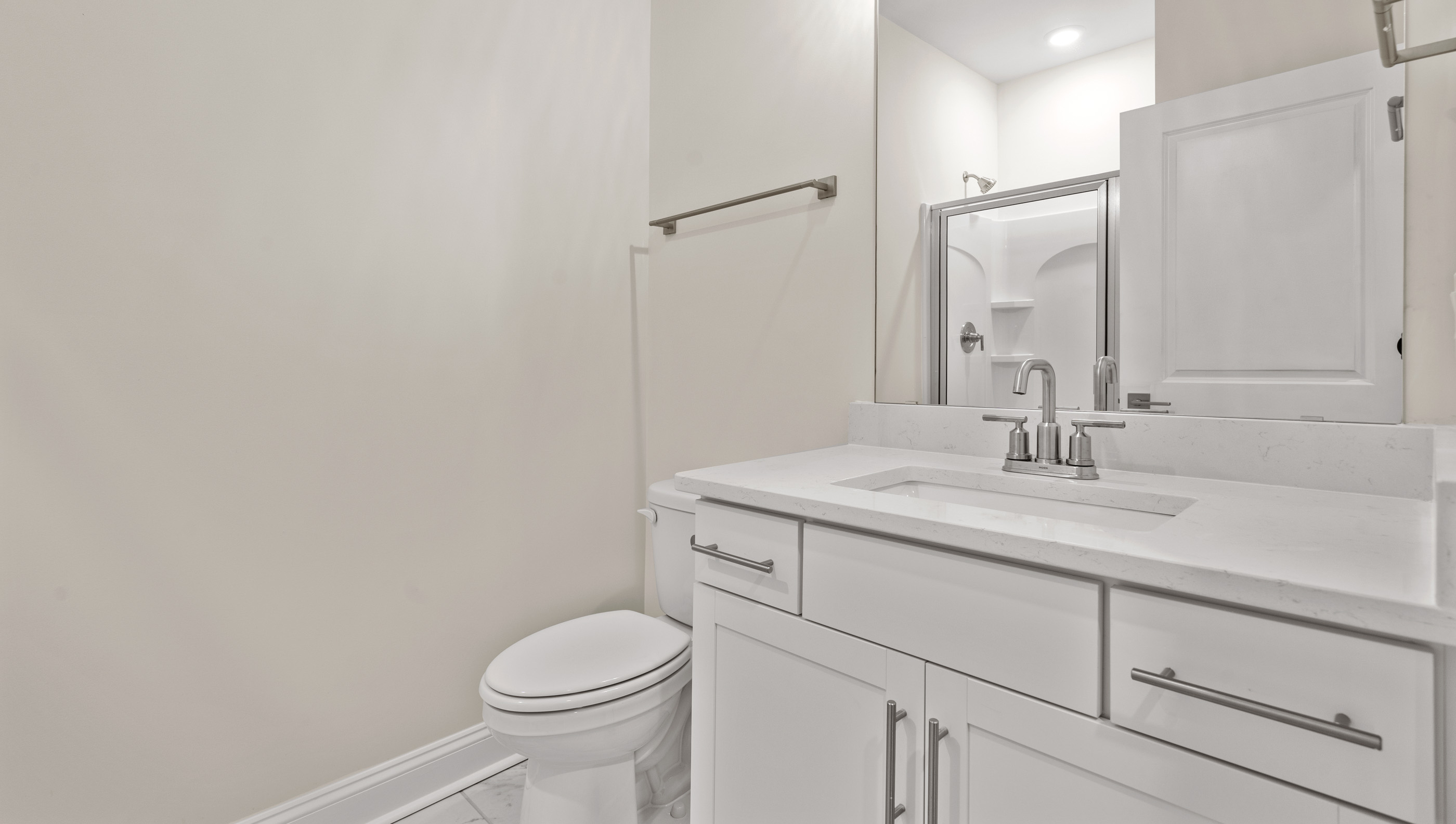 Bathroom with double sink vanity