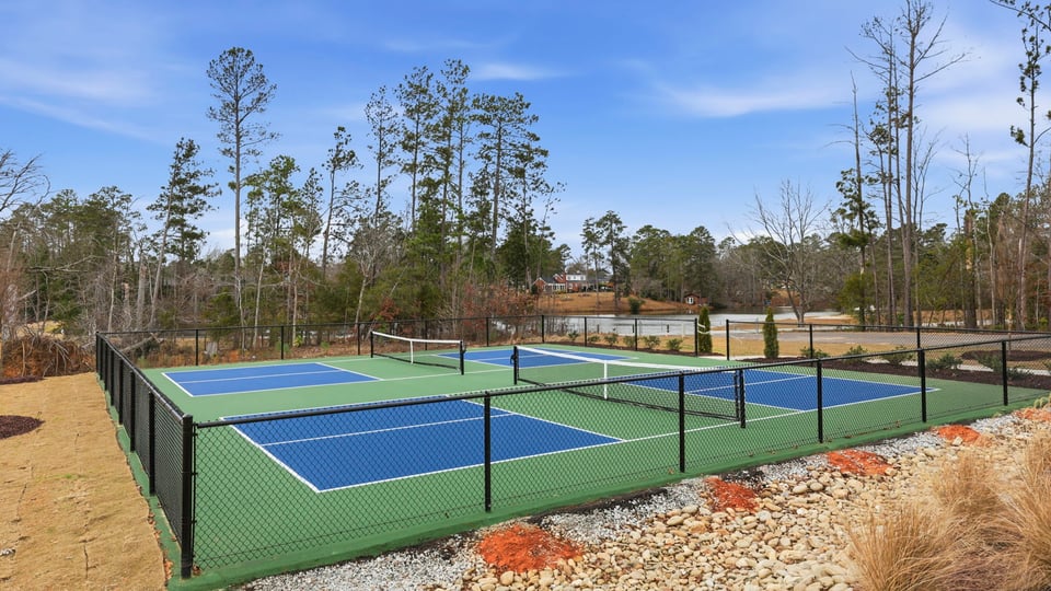 Pickleball court at Seven Oaks.