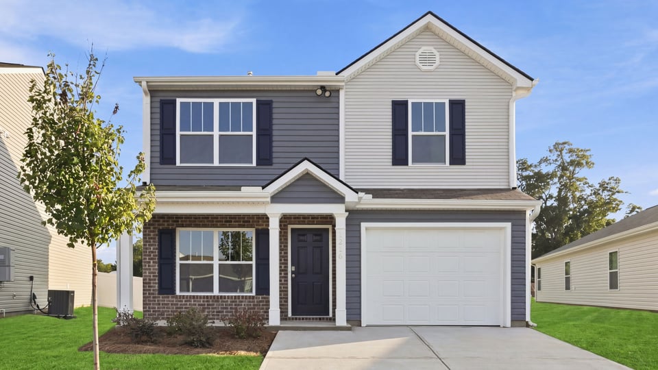 1216 Golf Drive exterior