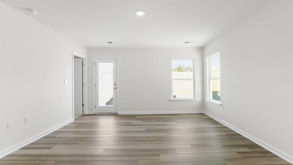 Livingroom with windows.