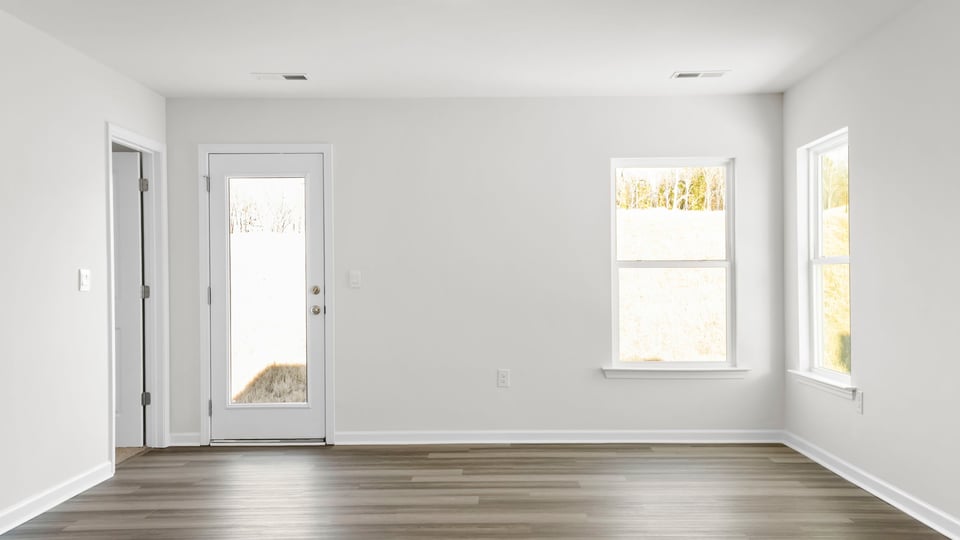 Livingroom with windows.
