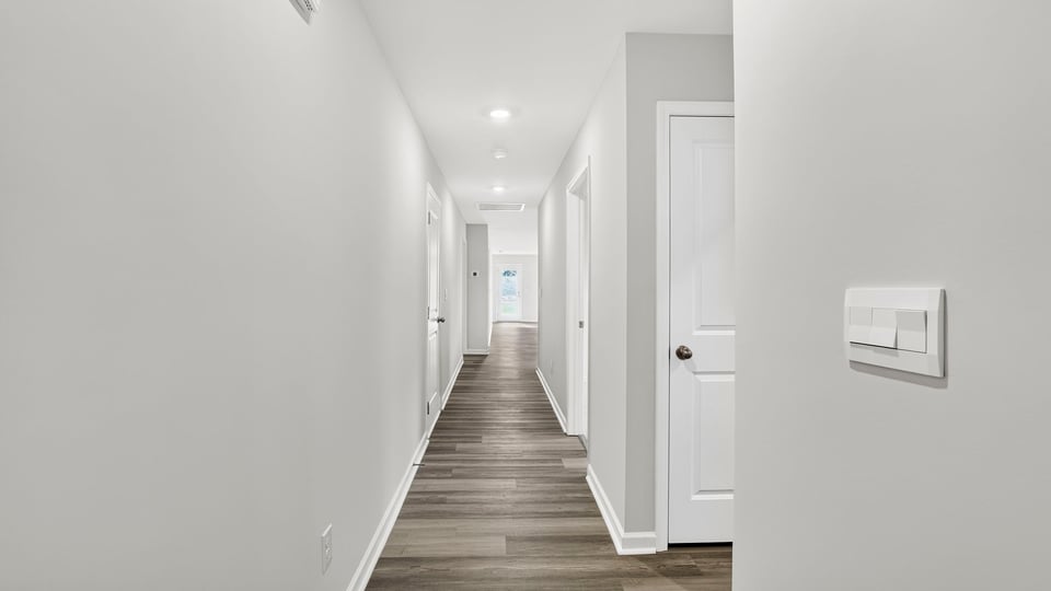 Foyer to kitchen.