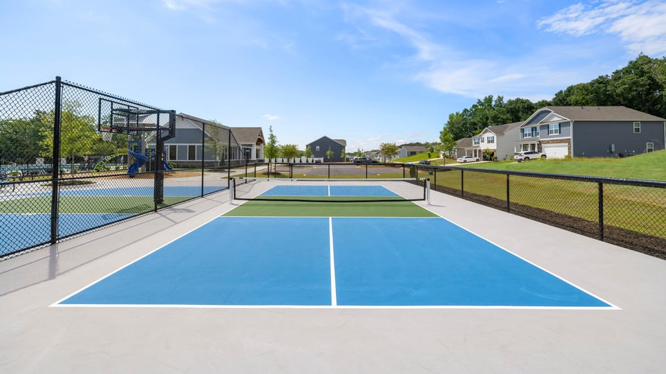 Pictures of the tennis court.