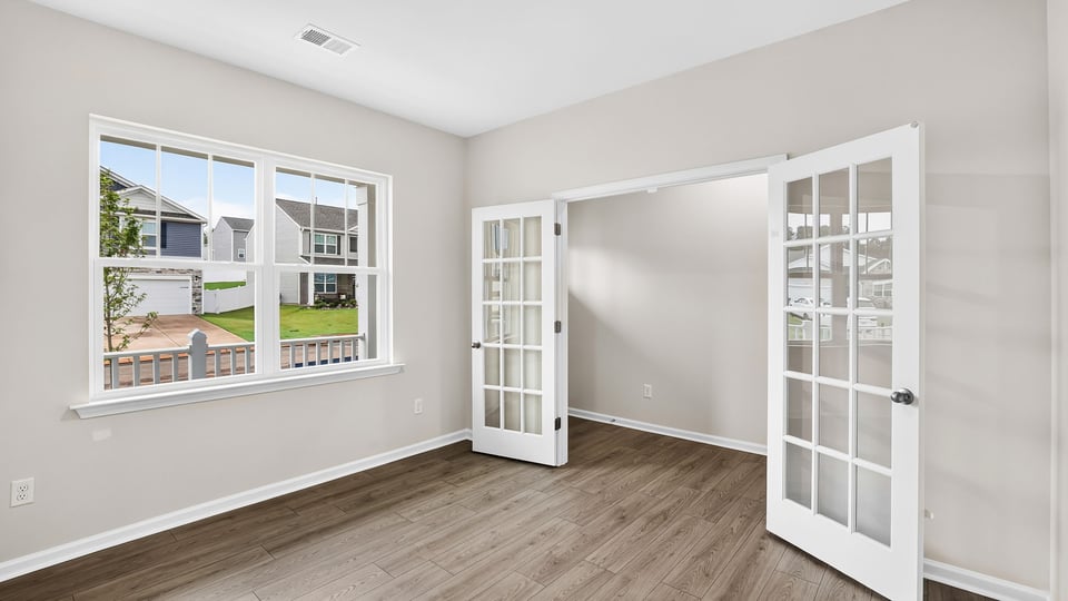 Flex room with window.
