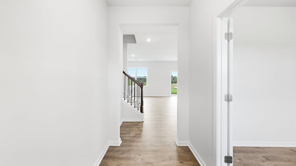 Foyer to kitchen.