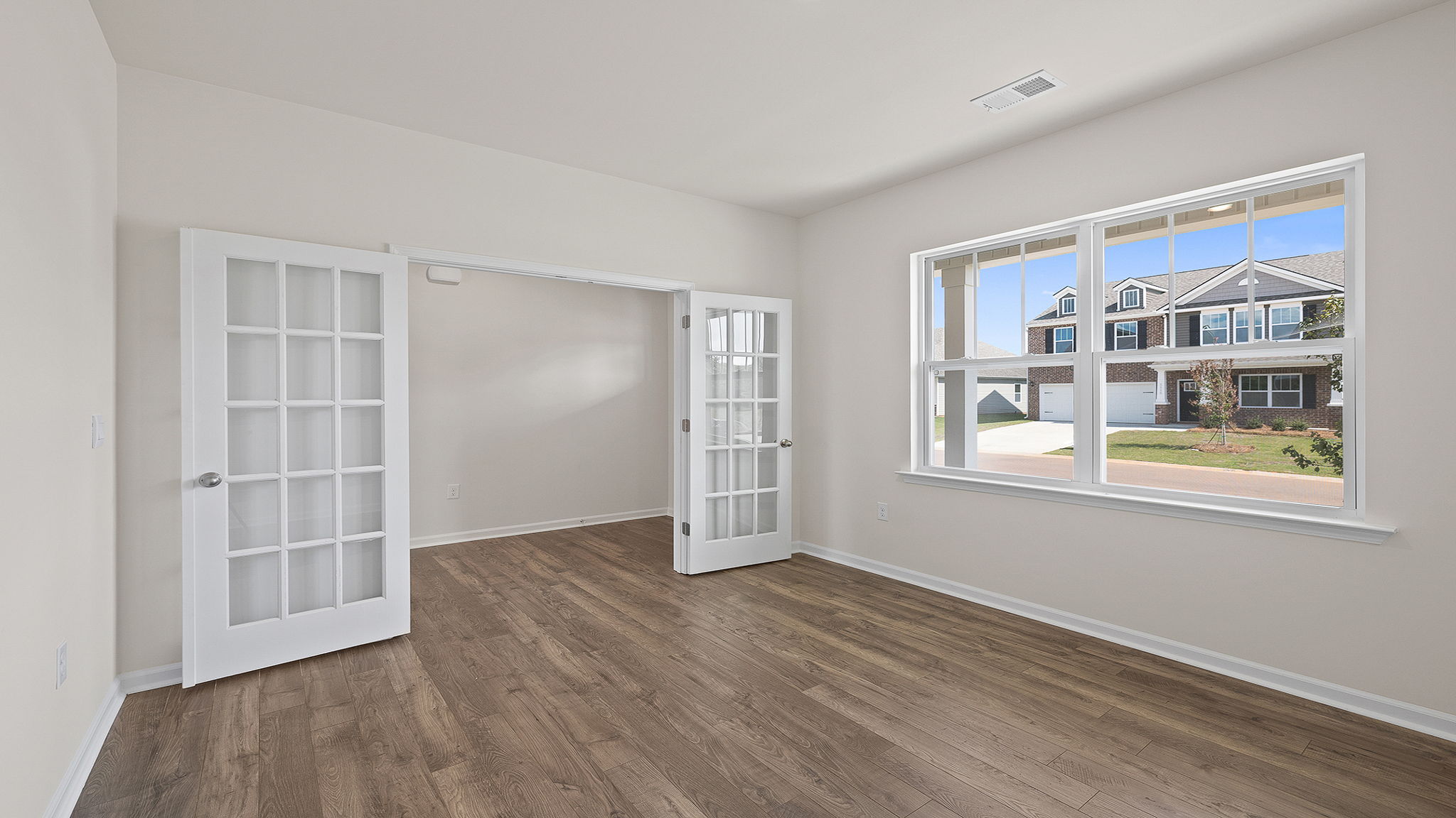 Flex room with windows.