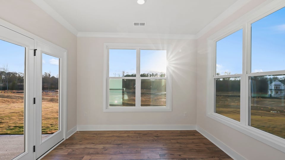 Bonus room with windows.