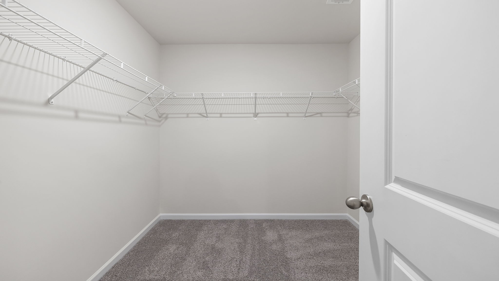 Primary bedroom walk-in shower.