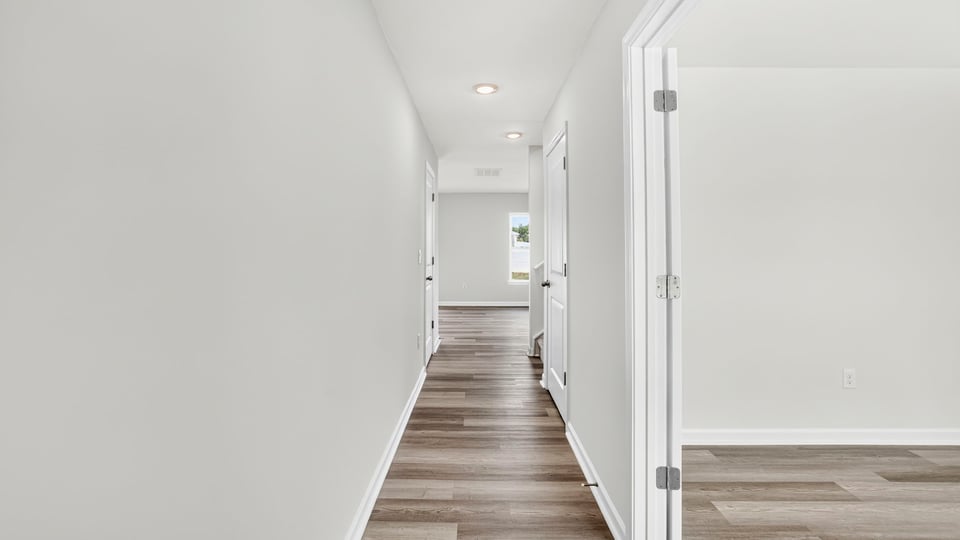 Foyer to kitchen.