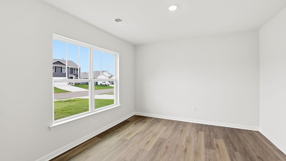 Flex room with windows.