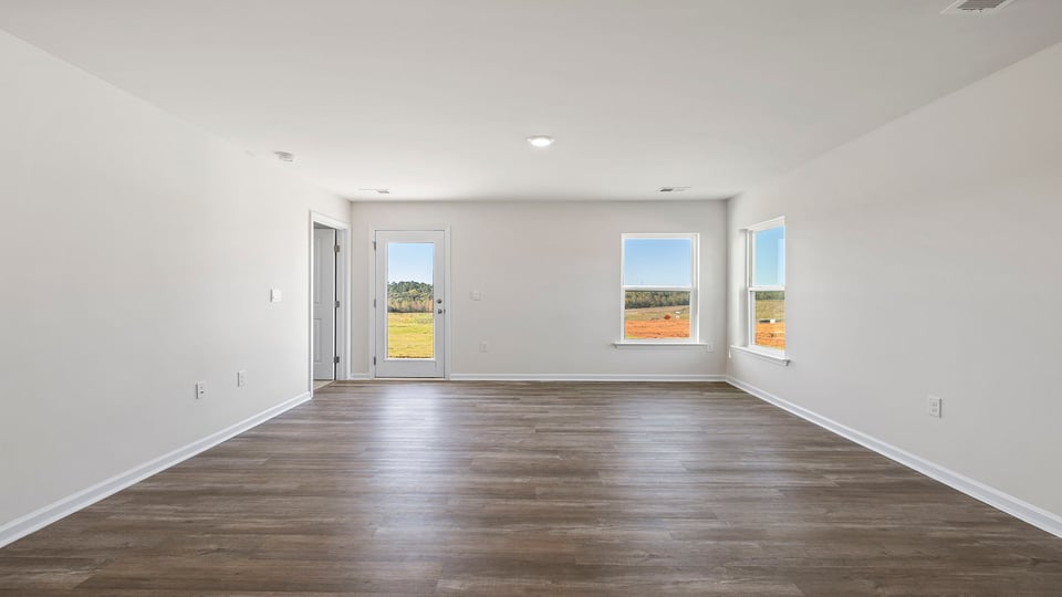Livingroom with window.