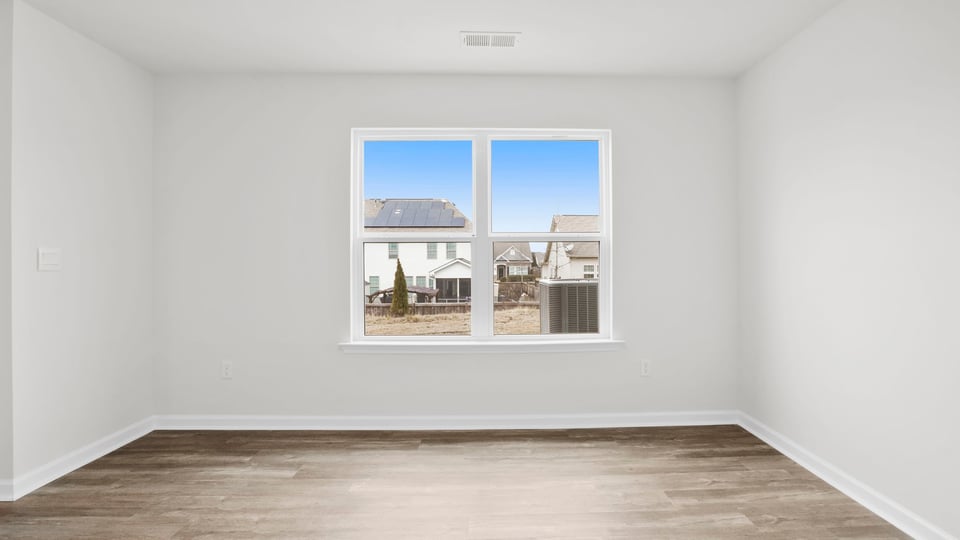 Livingroom area with windows.